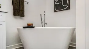 Modern LuxuryLoft In The Heart Of Atlantic Station - Image 4