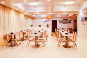 Taiheng Hotel - Image 5