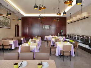 Vienna Apartment Huizhou Daya Bay Shiji City - Image 4