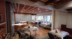 Schiefes Haus - Image 2