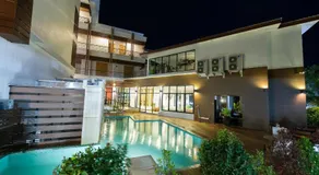Mamaison Hotel - Image 2