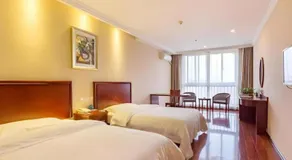 GreenTree Inn Xuzhou High Speed Railway Zhangqian Square Business Hotel - Image 2