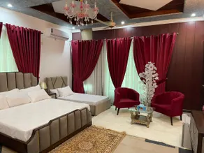 The Life style lodge opp Canturus Mall - Image 4