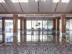 Yangzi Hotel - Image 2