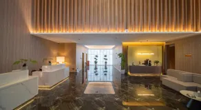 Jiting International Hotel Jiaotong University Light Rail Station - Image 5