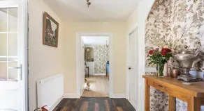 Tatson Farmhouse B&B - Image 4