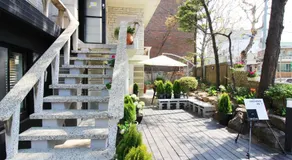 OkiDoki House - Image 3