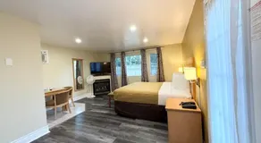 North Bay Inn - Image 2