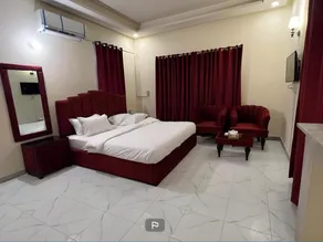 Couples Friendly Guest House Karachi - Hotels - Image 5