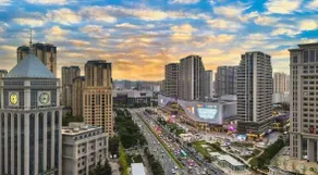 Wuyue Plaza Jiuyuanmingtian Homestay - Image 4