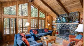 Tyler's Timber Lodge - Image 3