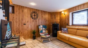 ALP HOUSE - a 10' da Aosta con Giardino Privato - Image 5