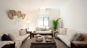 Coastal Tamarama - Image 2