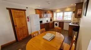 Stable Cottage - Image 2