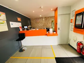 easyHotel London Heathrow - Image 4