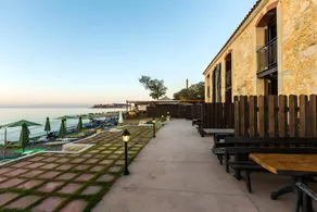 Volakas Beachfront Suites - Image 3