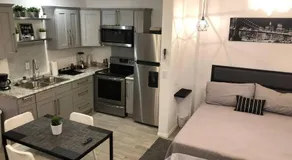 NEW 2 BEDROOM LUXURY APARTMENT -GREAT LOCATION -MODERN - Image 5