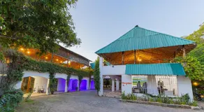 Silver Rock Boutique Resort by Mokawa - Hotel & Apartments - Image 5