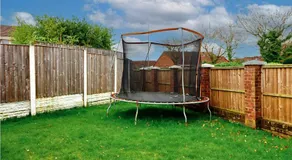 Cozy West Derby Retreat Near Alder Hey & Anfield - Image 3