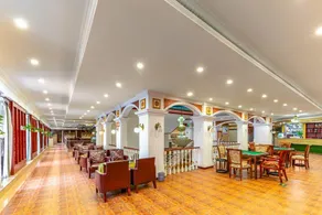 Yijia Hotel (Pengzhou High-speed railway station) - Image 5