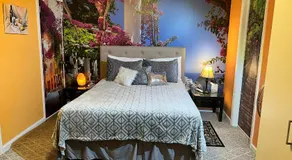 Whispering Oak Mansion - Image 3