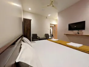 Hotel Madhusudan Executive - Image 2