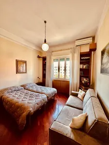 Siam Guest House Rome - Image 2