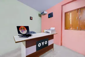 Hotel O 82972 Luxury Guest House - Image 5
