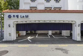 Hotel LaM - Image 5