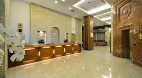 Hotel RegaLees - Image 2
