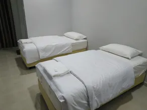 Qeyjan Hotel - Image 4