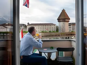 Hotel Pickwick and Pub "the room with a view" - Image 3