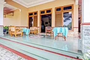 OYO Homes 91054 Desa Wisata Budaya Kebondalem Kidul - Image 5