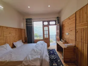 Dalhousie Hideaway 4BR Homestay by Homeyhuts - Image 2