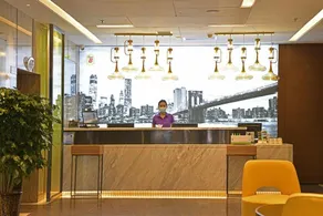 Super 8 Selection Hotel ( Lanzhou Yantan Wanda store) - Image 2