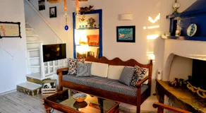 BLUE, Traditional House - Image 2
