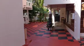 White lounge beach resort - Image 4