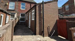 Contractor & Family Friendly 3-Bedroom House in St Helens Newly Refurbished - Image 5