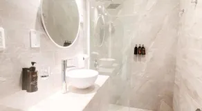 Hotel Lujan - Image 2