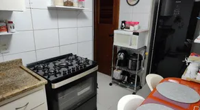 Quarto e banheiro privativos com garagem fechada em apartamento aconchegante em Jardim da Penha - Image 5