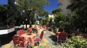 Hotel Conti - Image 5