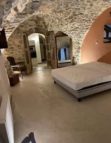 Logement Troglodyte au cœur d anduze - Image 4