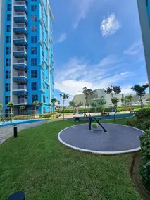 Spacious 1BR Apt with Seaview & Pool View near Okada, MOA & Airport - Image 5