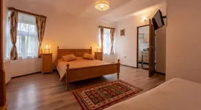 Gloria Apartments - Image 2