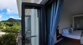 ISLA HOLIDAY HOME - Image 5