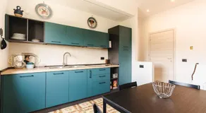 Beautiful Modern Apartment - Image 4