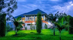 The Crested Crane Bwindi Hotel - Image 4