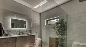 SALT Luxury Couples Villa - Image 2