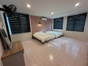 Piano homestay - Image 2