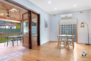 KozyGuru | Campsie | Oldie-Goodie Look 4 Bed House - Image 5